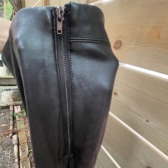 Topshop Tall artificial leather side zip pant US 10 - Picture 4 of 5